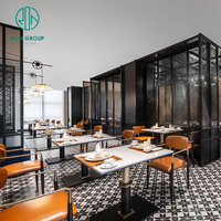 Ensembles de meubles de restaurant commercial luxueux Table en bois carrée coussin en cuir chaise en acier inoxydable pour café Bar hôtel utilisation