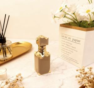 Eau de Parfum Ecológico de Lujo en Spray con Fragancia Cítrica Fresca, Acuática y Amaderada, Aroma Duradero, Logotipo Personalizable - Product Image 2