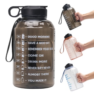 BPA Free Plastic 2.2L Half Gallon Gym Work Out bottiglia d'acqua motivazionale con Time Marker Straw Jug Fitness Bottle - Product Image 1