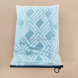 Biodegradabile serratura della chiusura lampo sacchetto di plastica con il logo per il confezionamento di abiti - Product Image 6