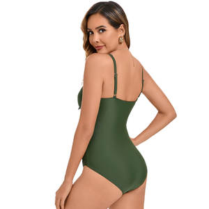 Traje de baño bikini 2025 al por mayor de poliéster/spandex de secado rápido, elástico, con hombros descubiertos, parte inferior de mayor cobertura, teñido liso - Product Image 4