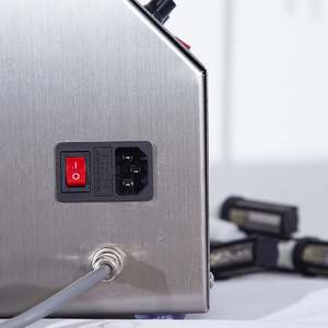 Machine de remplissage semi-automatique à 6 buses pour parfums, huiles essentielles, lait, savon, solutions, jus, miel, eau minérale, café et boissons - Product Image 3