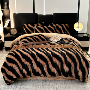 Set di biancheria da letto morbida in velluto soffice pelliccia sintetica 4 pezzi <span class=keywords><strong>lenzuola</strong></span> solide confezionate in poliestere per il letto delle ragazze - Product Image 4