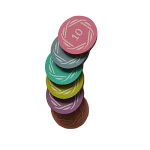 บอร์ดเกมทำจากไม้โทเค็นของเล่นสร้างสรรค์สกุลเงินเกมแผ่นไม้สีสันสดใสรางวัลเหรียญทำจากเศษไม้งานฝีมือ