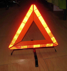 Señal Reflectante de Advertencia de Peligro en Carretera, Triángulo de Advertencia LED de Alta Luminosidad - Product Image 3