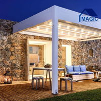 Pergola extérieure en aluminium Toit à persiennes réglable Gazebo de jardin motorisé imperméable Pergola extérieure personnalisée de luxe en aluminium