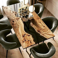 Table en noyer sur mesure à prix de gros, plateau en bois massif, table en résine époxy et ensemble de chaises