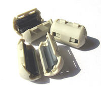 Clip de câble à installation facile, conforme RoHS, REACH et ISO 9001, avec noyau en ferrite et boîtier en plastique noir, blanc, gris