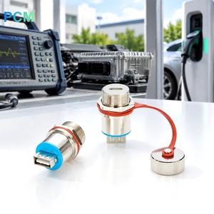 Adaptador USB 2.0 Tipo C Fêmea para USB-A Fêmea para Montagem em Chassi, para Equipamentos de Teste de Computadores IoT, IP67 - Product Image 1
