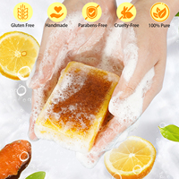 Savon éclaircissant à l'acide kojique original en marque propre Savon coréen biologique fait à la main au citron et au curcuma pour le visage et les nœuds noirs