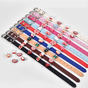Collar de perro de cuero PU con diseño de oso de dibujos animados, multicolor, ajustable, estilo punk, para perros pequeños y medianos, adecuado para uso diario. - Product Image 2