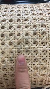 Panneaux <span class=keywords><strong>de</strong></span> rotin suspendus au plafond en plastique durable pour mobilier d'extérieur, salon, hôtel ou ferme - Product Image 4