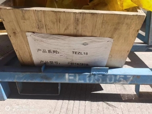 Three-One 966 Loader Dana Transmisión En stock - Product Image 3