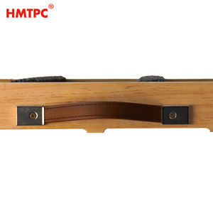 <span class=keywords><strong>Rampe</strong></span> pour animaux de compagnie pliable <span class=keywords><strong>en</strong></span> <span class=keywords><strong>bois</strong></span> massif avec boucle <span class=keywords><strong>en</strong></span> métal. Durable <span class=keywords><strong>et</strong></span> robuste. <span class=keywords><strong>Rampe</strong></span> pour chien d'extérieur toutes saisons facile à transporter avec poignée <span class=keywords><strong>en</strong></span> cuir - Product Image 4