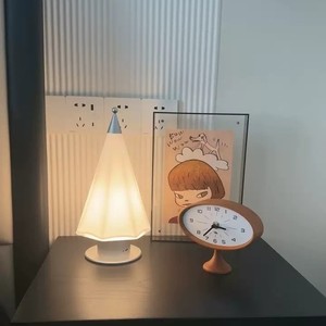 Seeking <b>Light</b> Island Cedar <b>Night</b> <b>Light</b> Rechargeable Ambient Lamp Touch Control Geometric Tulip Shape Bedroom Decoration Gift - Product Image 4