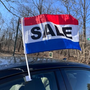 Bandiere per Finestrini Auto Personalizzate di Alta Qualità, Ecologiche, con Stampa Digitale, Forma Rettangolare, in Poliestere Rosso, Bianco e Blu, in Offerta per Concessionari Auto - Product Image 4
