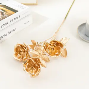 Popüler dekoratif sahte altın bitkiler altın yapay gül çiçekler çiçek dekorları düğün tasarımı için