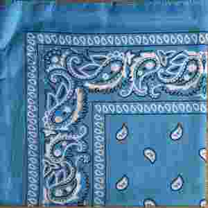 Bandana Supply : Source fiable de bandanas tendance, adaptés aux chaînes de magasins et aux boutiques en ligne - Product Image 4