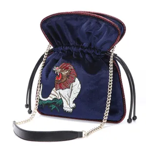 2022 Top Sale Embroidery Bag High Quality China Style Beauty For Women Crossbody Bag