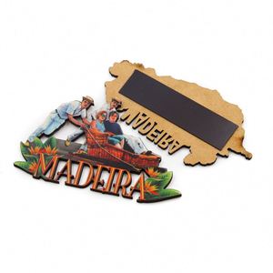 Imanes de nevera personalizables de MDF con diseño de la isla de Madeira, Portugal, recortados y impresos. - Product Image 3