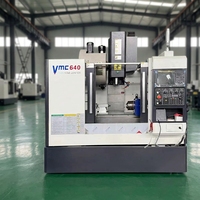 Centro de Mecanizado Vertical CNC de 4 Ejes BT40 Fanuc, Fresadora Automática para Procesamiento de Piezas Metálicas, Fabricante