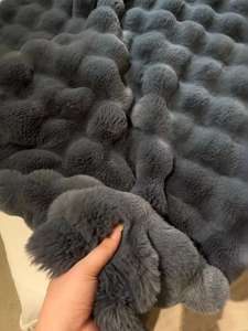 Tốt Nhất Hai Lớp Sang Trọng Sang Trọng Ném Ấm Mềm Tối Màu Xám Faux Lông Chăn Minky Mùa Đông Ném Màu Xám Chồn Chăn Cho Mùa Đông - Product Image 3
