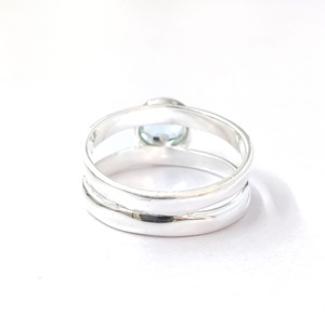 Bague en quartz bleu, argent sterling 925, bague en pierre précieuse, quartz bleu, collection artisanale, bagues fines, bijoux en argent, prix de gros - Product Image 4