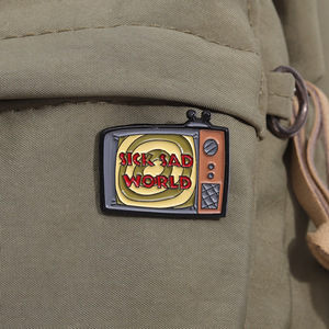Broche <span class=keywords><strong>de</strong></span> Metal divertido <span class=keywords><strong>de</strong></span> película <span class=keywords><strong>de</strong></span> TV fantasma <span class=keywords><strong>de</strong></span> terror nuevo diseño medalla versátil insignia esmalte Pin técnica <span class=keywords><strong>de</strong></span> fundición para accesorios <span class=keywords><strong>de</strong></span> ropa - Product Image 3