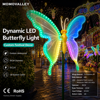 Sculpture de papillon géante 3D Momovalley à ailes mobiles avec LED et mécanisme d'ouverture dynamique électrique pour grande arche de jardin ou de mariage