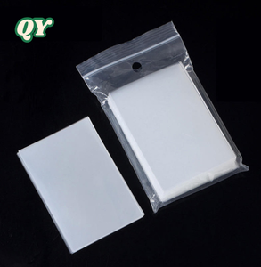 QY 91x66มม. ซองใส่การ์ด PP แบบใสซองป้องกัน PVC สำหรับการ์ดเล่นเกมและนามบัตร - Product Image 1