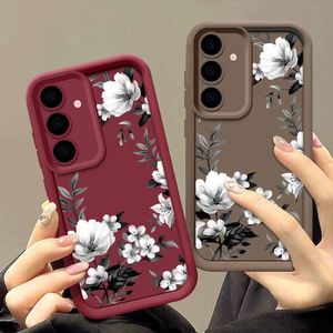 เคสลายดอกไม้สำหรับ Samsung Galaxy S25 S24 S22 S23 Ultra Plus S24 FE A56 A55 A54 A25 A35 A53 A16 A15 5G แบบนิ่ม - Product Image 3