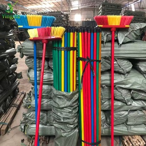 <span class=keywords><strong>Balais</strong></span> de nettoyage domestique en gros d'usine 150/120cm, balai et brosse en plastique avec manche, Vassoura YINGJIA - Product Image 1