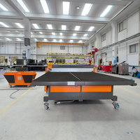 Machine de découpe de verre motorisée entièrement automatique contrôlée par PLC pour la production de verre isolant double vitrage haute sécurité