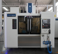Centre d'usinage vertical VMC855 à vente chaude, contrôleur CNC Syntec, fraiseuse CNC, centre d'usinage automatique 5 axes