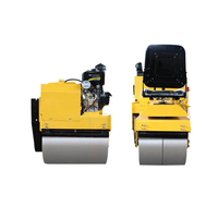 Compacteur de sol robuste à double tambour vibrant pour travaux de terrassement