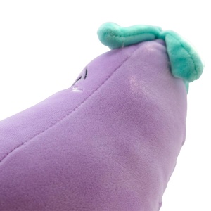 Produits les plus vendus sur <span class=keywords><strong>Amazon</strong></span> 2021, jouet adorable en forme d'aubergine en PET recyclé de qualité supérieure - Product Image 6