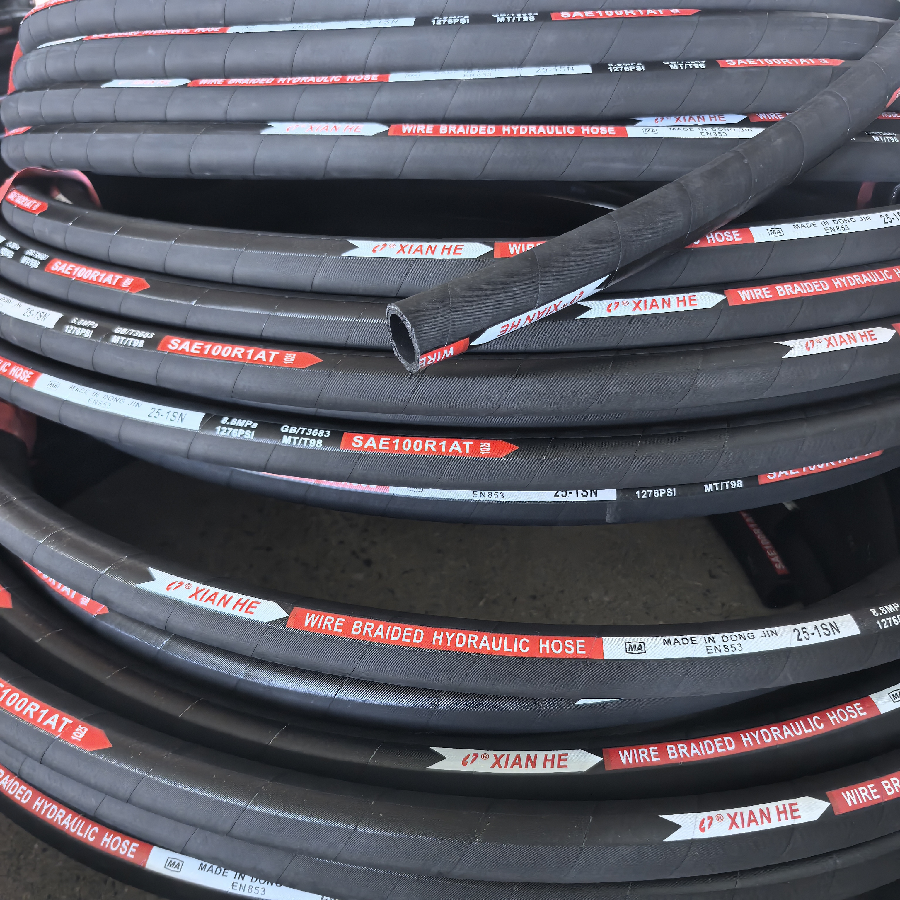 High temperature steam hose