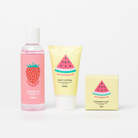 Ensemble cadeau de bain et spa pour enfants en gros d'usine, contenant gel douche, lotion corporelle, savon de bain pour adolescents, parfum pastèque et fraise