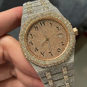 Montre en diamant moissanite, montre de luxe à coupe glacée, montre automatique haut de gamme, personnalisable, montre en diamant moissanite à coupe glacée VVS - Product Image 4