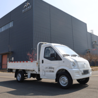 Nouveau mini camion électrique de cargaison de fabricant original de Gonow pour la livraison de logistique camion de châssis adapté aux besoins du client