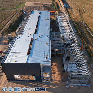 Entrepôt en acier préfabriqué, conception industrielle pour hangars d'avions, hubs logistiques, ateliers, bâtiments de bureaux - Haute capacité - Product Image 3