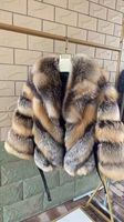 Manteau en fourrure de renard véritable de luxe pour femme, court, chaud et épais pour l'hiver, veste élégante en fourrure de renard à motif en V, vêtement d'extérieur en fourrure chevron