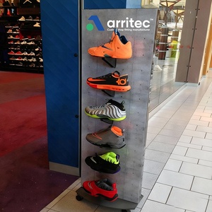 Exhibidor de Calcetines de Doble Cara para Tiendas Minoristas, Exhibidor de Calcetines de Madera para Piso, Exhibidor de Calcetines con Ganchos de Metal - Product Image 3