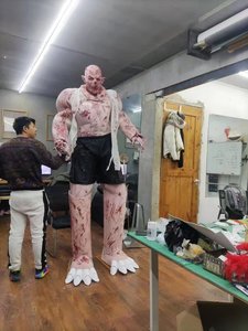Costume de monstre effrayant sur échasses géantes pour spectacle de scène, carnaval et <span class=keywords><strong>maison</strong></span> hantée - Product Image 2