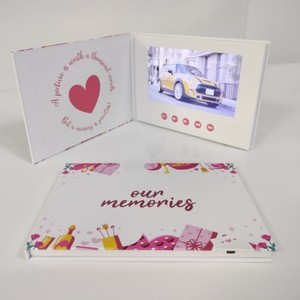 Video personalizzato di alta qualità di nozze di lusso Guest Book digitale 7 pollici schermo Lcd Video Brochure Card per <span class=keywords><strong>invito</strong></span> a nozze - Product Image 2