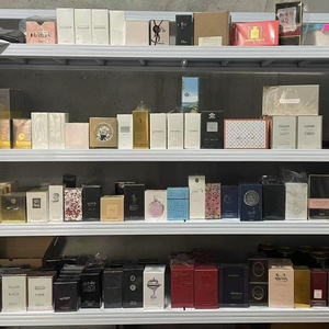 Set de Regalo Navideño de Mini Perfumes de Lujo 3 Piezas de Larga Duración para Mujer con Atomizador de Fragancia de Gran Venta - Product Image 6