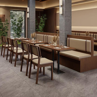 Ensemble de salle à manger pour restaurant commercial, banquette en bois de noyer avec coussin en cuir PU, chaises de salle à manger avec dossier en rotin pour café et bistrot