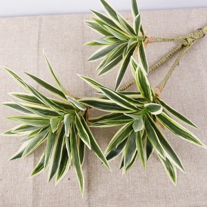 Planta Artificial de Bambú Lirio Verde, 133g por Rama, Hojas de Alta Simulación, Adorno Decorativo para Interiores, Material Plástico - Product Image 2