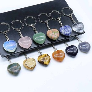 Wholesale Rose Quartz Amethyst Clear Crystal Heart Crystal Stone Key Chain Stone Charm Pendants Keyrings