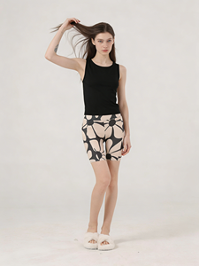 Shorts de sport décontractés pour femmes, lot de 2, taille haute, imprimé floral, respirants, en polyester, avec poches, extensibles - Product Image 2